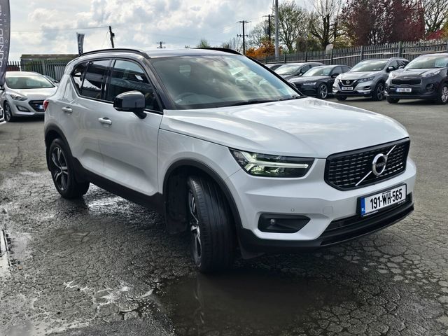 Image for 2019 Volvo XC40 D3 (150hp) R-Design