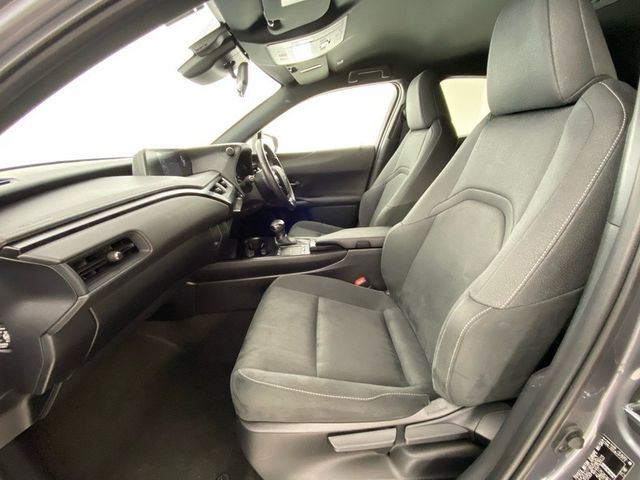 Image for 2021 Lexus UX 250H Dynamic