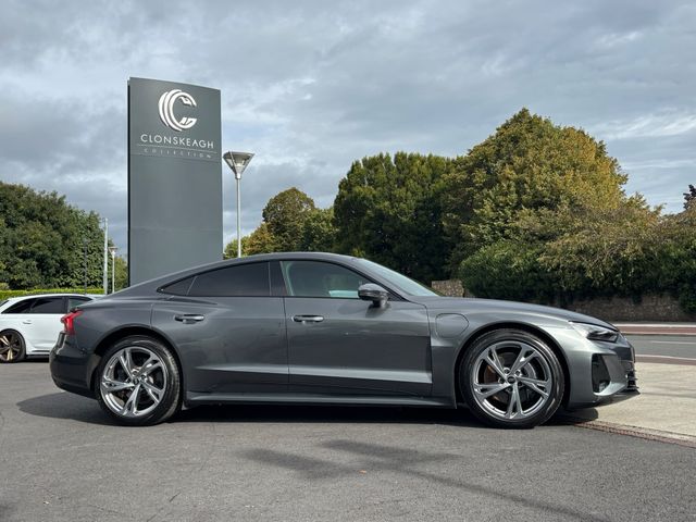 Image for 2024 Audi e-tron GT QUATTRO