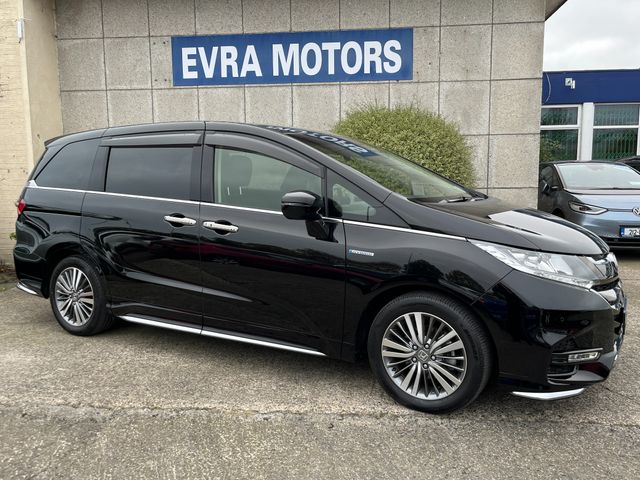 Image for 2019 Honda Odyssey ABSOLUTE 8 SEATER AUTOMAITC HYBRID 2.0 PETROL //360 PARKING CAMERAS//KEYLESS ENTRY//POWER SLIDING REAR DOORS//