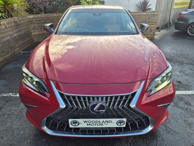 Image for 2022 Lexus ES 300h 2.5 HYBRID / LUX TOP SPEC / LOW MILEAGE / TAX €180 