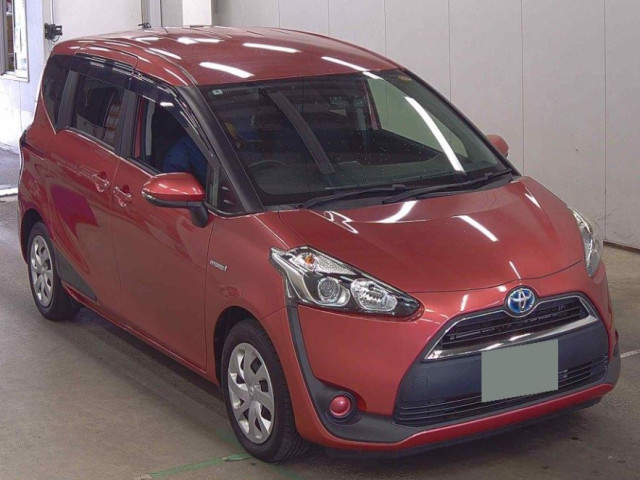 Image for 2016 Toyota Sienta 1.4 Petrol Hybrid Auto