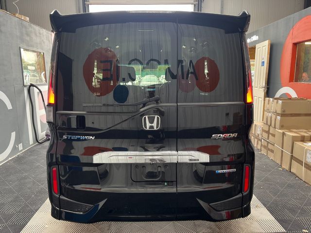 Image for 2019 Honda Stepwagon 2019 HONDA STEPWAGON SPADA HYBRID 2.0 AUTOMATIC / CRUISE CONTROL / PARKING CAMERA / ELECTRIC & AUTOMATIC DOORS / 7 SEATS OPTION AND MORE