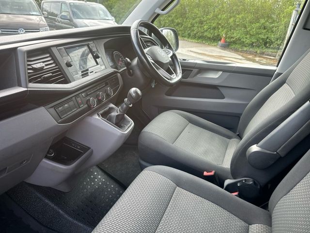 Image for 2021 Volkswagen Transporter HIGHLINE LWB 150BHP MANUAL