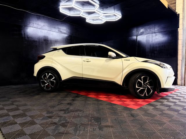 Image for 2018 Toyota C-HR Hybrid 1.8