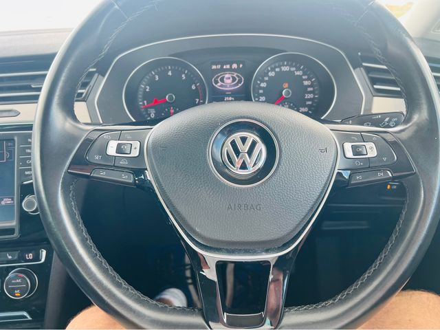 Image for 2017 Volkswagen Passat Hi-Line - Massive Spec