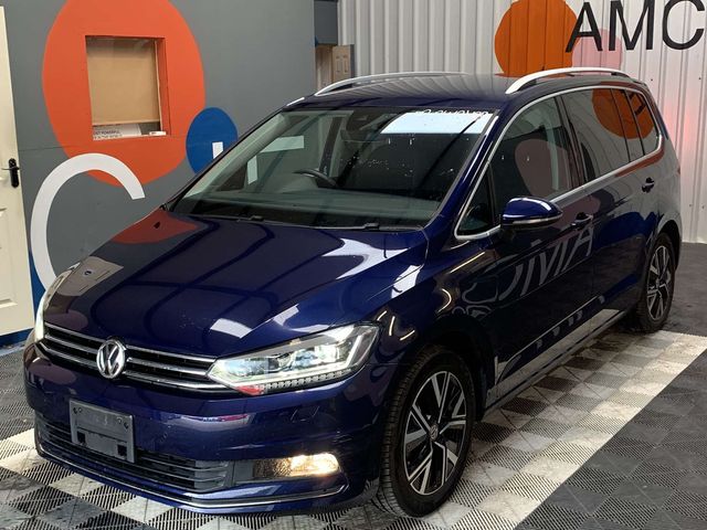 Image for 2019 Volkswagen Touran 7 Seater Touran/40k KMS/Heated Seats/Reverse Camera/Touran Automatic 