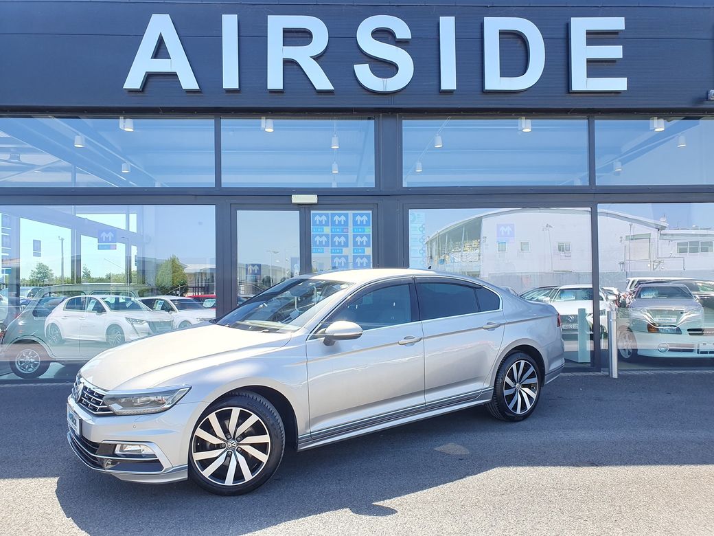 Image for 2015 Volkswagen Passat R-LINE * LEATHER * 1.4 TSI AUTOMATIC