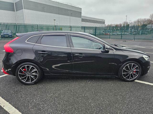 Image for 2016 Volvo V40 2.0 D4, 190 BHP, INSCRIPTION MODEL, GOOD HISTORY, FINANCE, WARRANTY, 5 STAR REVIEWS 