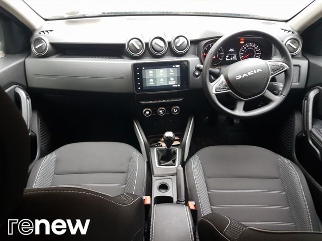 Image for 2023 Dacia Duster Journey TCe 90