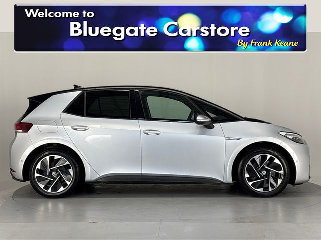 Image for 2023 Volkswagen ID.3 PRO 58KWH**HEATED MULTIFUNCTIONAL STEERING WHEEL**HEATED SEATS**DIGITAL DASH**TOUCHSCREEN MEDIA**APPLE CAR PLAY**DRIVE MODES**REVERSE CAMERA**PARKING SENSORS**