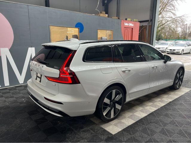 Image for 2024 Volvo V60 €51950 2024 VOLVO V60 RECHARGE ULTIMATE T6 PLUG-IN / CRUISE CONTROL / 360° CAMERA / ELECTRIC MEMORY & HEATED SEATS / HEATED STEERING WHEEL / APPLE CARPLAY / PANORAMIC SUNROOF / HEATED REAR SEAT