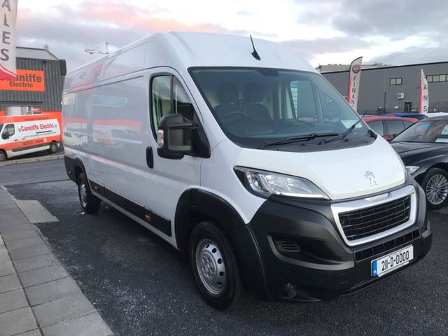 Image for 2021 Peugeot Boxer 