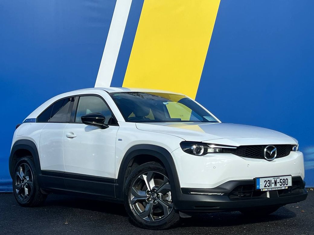 Image for 2023 Mazda MX-30 EXCLUSIVE LINE E-SKYACTIV 35.5KWH // HEADS-UP DISPLAY // VERY LOW MILEAGE // BLUETOOTH MUSIC