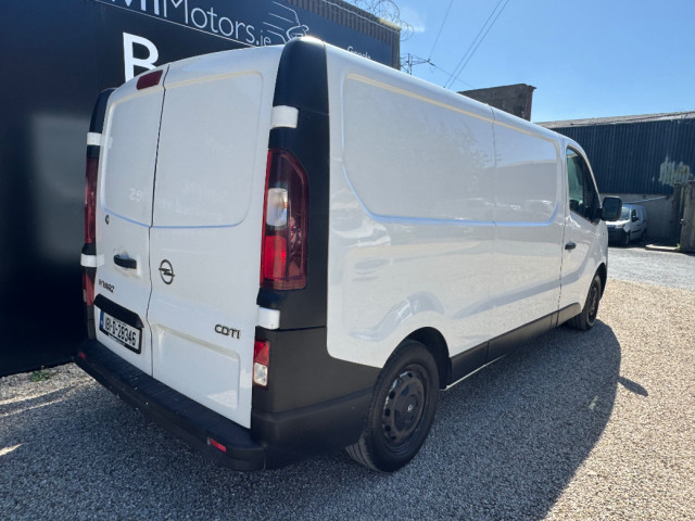 Image for 2018 Opel Vivaro 1.6 CDTI 120 PS LWB VAN // NO VAT // 06/26 CVRT // DOCUMENTED SERVICE HISTORY // GOOD CONDITION // 