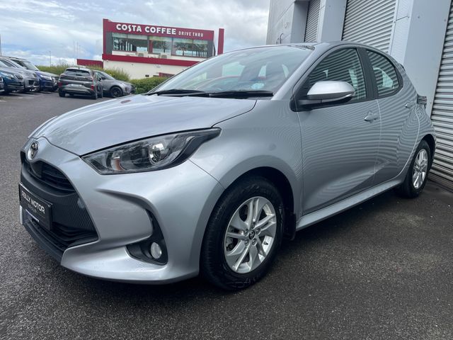 Image for 2024 Toyota Yaris 1.5 PETROL HYBRID LUNA