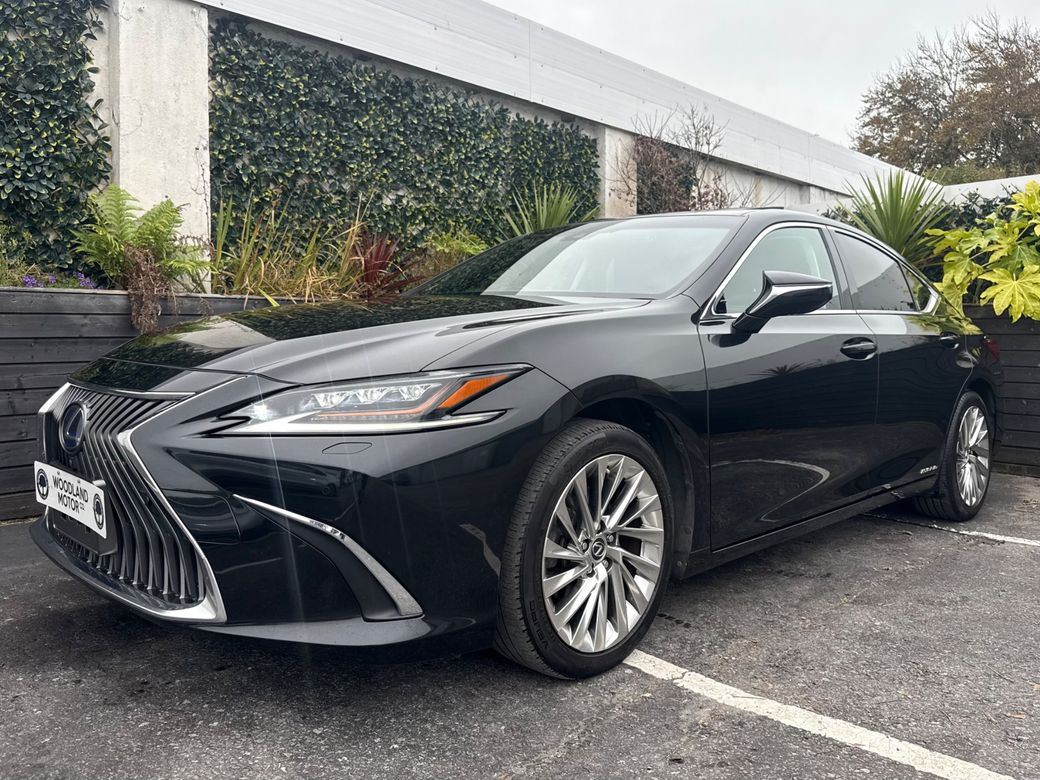 Image for 2020 Lexus ES 300h 2.5 HYBRID / LUX SPEC / TOP SPEC / TAX €170 
