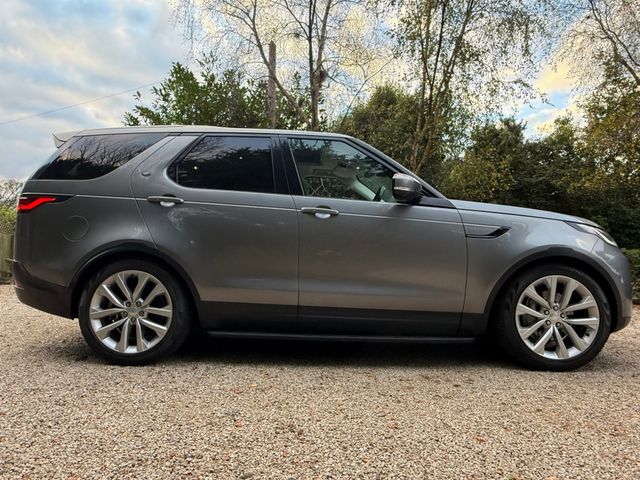 Image for 2021 Land Rover Discovery *Sale Agreed* 3.0 SD6 SE 7 SEAT *New Model with Family Pack…F. Land Rover. s. H*