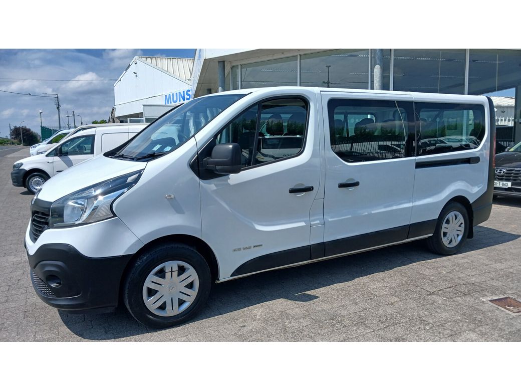 Image for 2017 Renault Trafic 