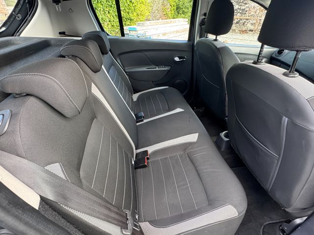 Image for 2019 Dacia Sandero Stepway Signature TCE 90 MY18