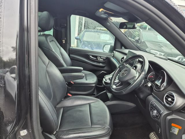 Image for 2018 Mercedes-Benz V Class V220 AMG Sport 7 Seater
