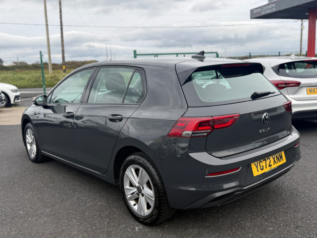 Image for 2022 Volkswagen Golf LIFE TDI