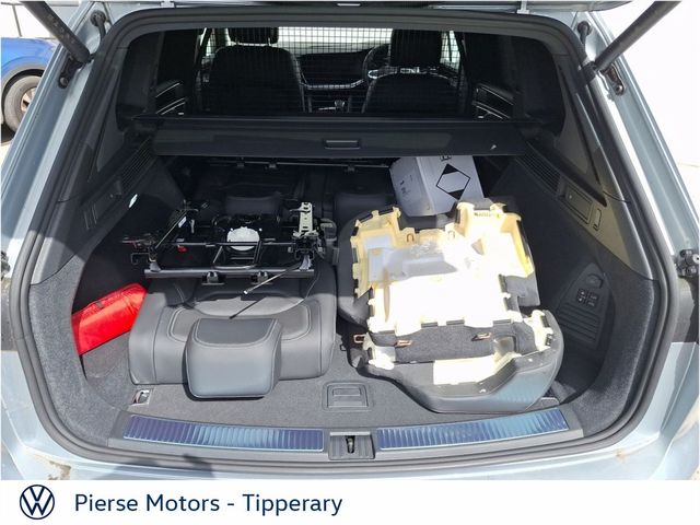 Image for 2026 Volkswagen Touareg 3.0TDI 231HP R LINE 4M DSG