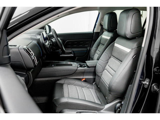 Image for 2025 Citroen C5 Aircross Plus Pack 1.5 Diesel Auto 130HP