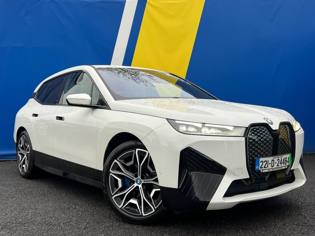 Image for 2022 BMW iX XDRIVE40E PREMIUM ** MASSIVE SPEC ** // HARMAN/KARDON SOUND // VIRTUAL COCKPIT // 22" DIAMOND CUT ALLOYS 