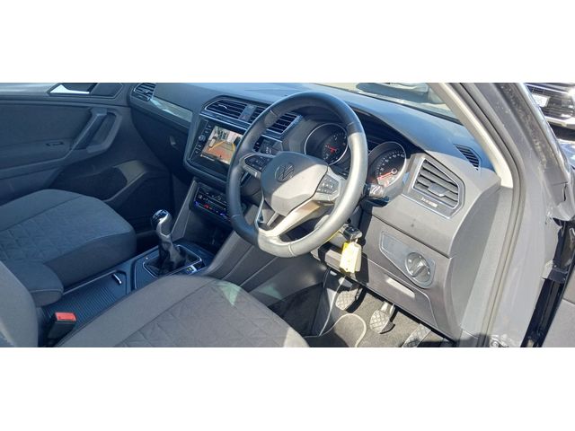 Image for 2023 Volkswagen Tiguan Life 2.0 TDI 122HP **REAR VIEW CAMERA, APP CONNECT, SAT NAV**