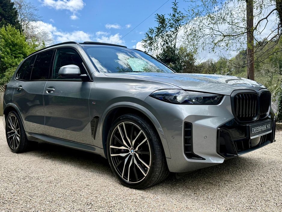 Image for 2025 BMW X5 50E M SPORT PRO *Tech Pack. Comfort Pack. Panoramic Sunroof.252*