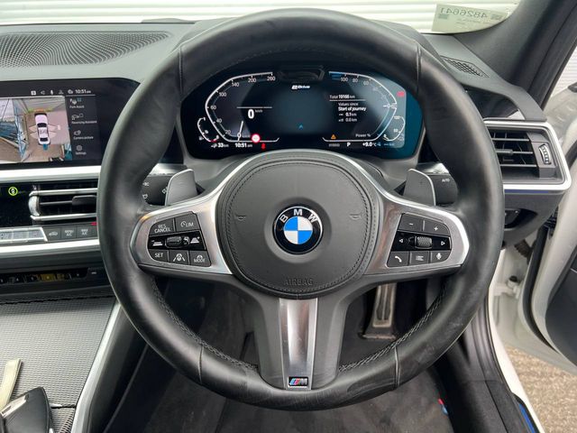 Image for 2020 BMW 3 Series 330e M-SPORT COMPETITION 2.0 HYBRID // FULL SERVICE HISTORY // 360 PARKING CAMERAS // APPLE CARPLAY/BLUETOOTH MUSIC
