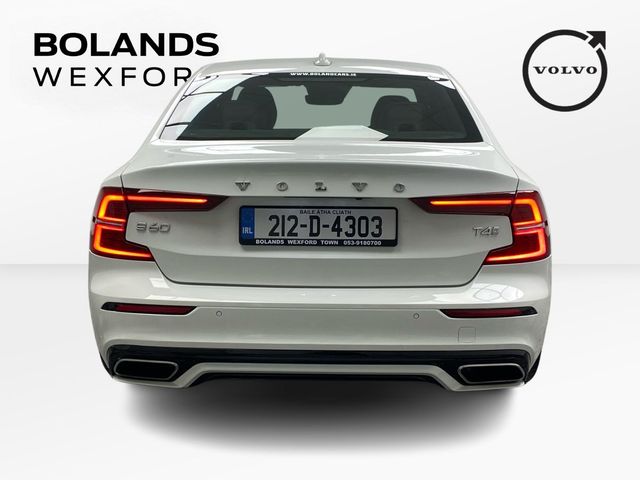 Image for 2021 Volvo S60 T4 (190hp) R-Design Automatic