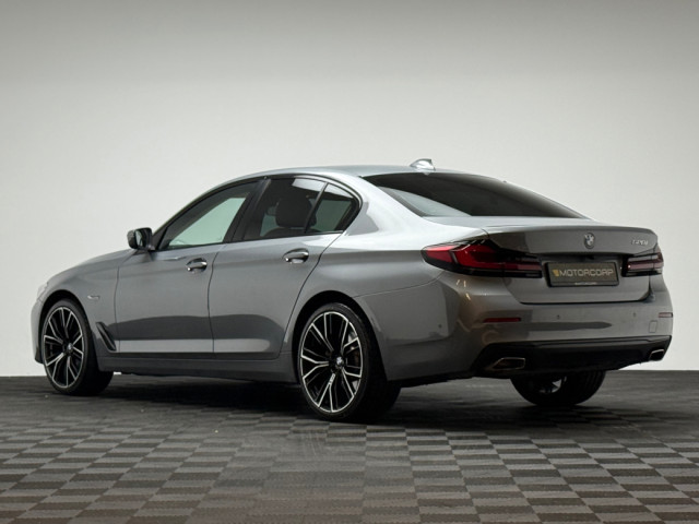 Image for 2023 BMW 5 Series 520i SE AUTO