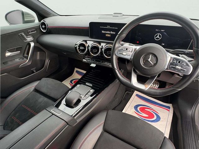 Image for 2020 Mercedes-Benz A Class 180 1.3 AMG LINE Automatic