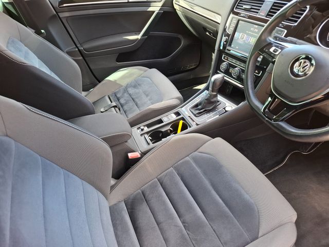 Image for 2016 Volkswagen Golf DBA Aucpt