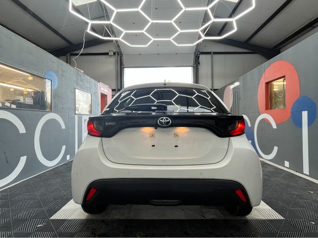 Image for 2022 Toyota Yaris 2022 TOYOTA YARIS X 1.0 AUTOMATIC / REVERSE CAMERA AND MORE