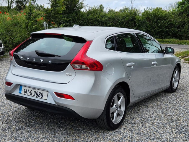 Image for 2014 Volvo V40 Volvo V40 NCT 9/26