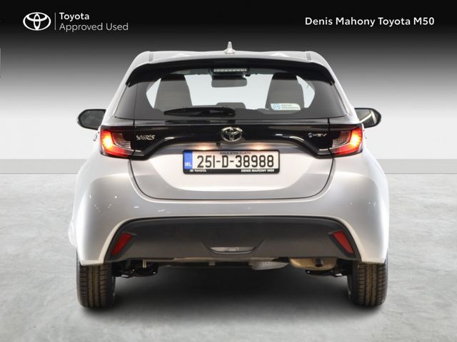 Image for 2025 Toyota Yaris Hybrid Luna Auto