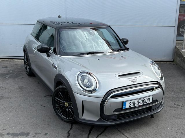 Image for 2023 Mini Cooper S EV2, Black Roof & Wing Mirrors, 17" Black Alloys, Air Con, Parking Sensors, Cruise Control, CarPlay - First Reg February 2023 - Trade in Price €20, 555