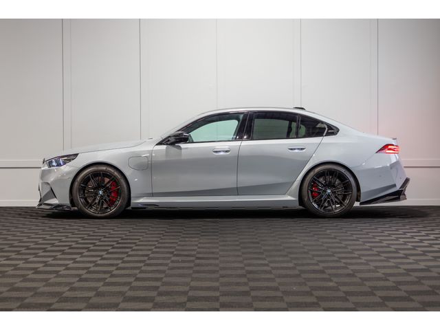 Image for 2025 BMW M5 (G90)