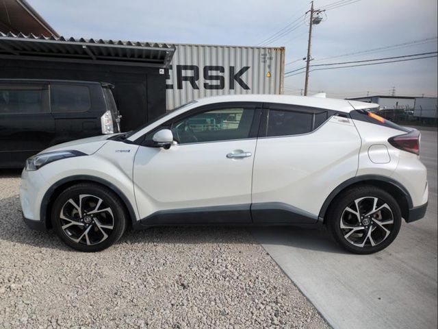 Image for 2018 Toyota C-HR G LED-Edition