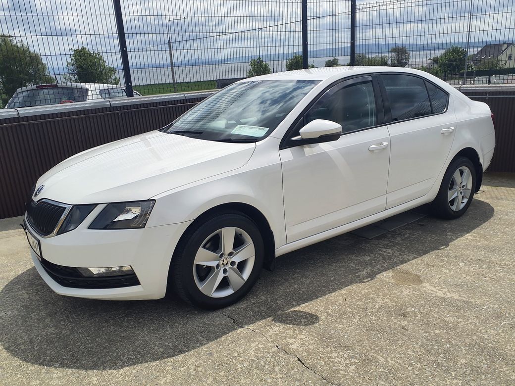 Image for 2018 Skoda Octavia 1.6 TDI SE 115PS 5DR