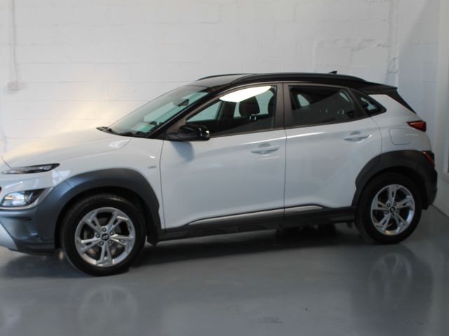Image for 2021 Hyundai Kona Kauai 2tone Roof Mild Hybrid 5DR