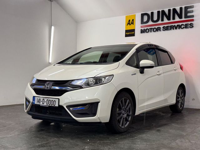 Image for 2014 Honda Fit **L PACKAGE**16"ANTHRACITE ALLOY WHEELS**REAR SPOILER**KEYLESS ENTRY AND START**ANDROID/APPLE CARPLAY**TOUCH SCREEN RADIO**IRISH RADIO STATIONS**DIGITAL CLIMATE CONTROL**CRUISE CONTROL**REVERSE CAMERA