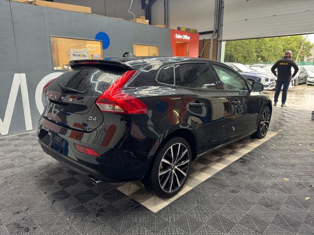 Image for 2017 Volvo V40 2017 VOLVO V40 D4 DYNAMIC EDITION 2.0 2.0 AUTOMATIC / CRUISE CONTROL / PARKING CAMERA / ELECTRIC MEMORY & HEATED SEATS / PADDLE SHIFTERS AND MORE