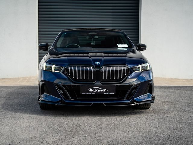 Image for 2024 BMW 5 Series 530E M SPORT Pan roof + COMFORT Pack + TECH PACK