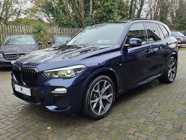 Image for 2021 BMW X5 X5 45E M-SPORT N15 SEATER BUSINESS UTILTY. FINANCE ARRANGED. SIMI. AA APPROVED