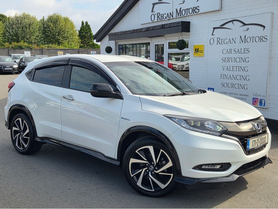 Image for 2017 Honda Vezel 1.5 HYBRID RS SENSING EDITION
