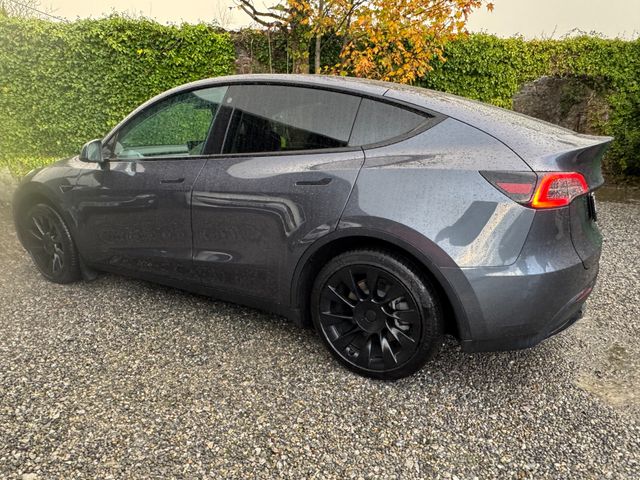 Image for 2024 Tesla Model Y RWD Bzb3s5t3